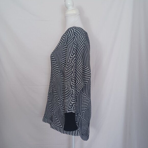 Dana Buchman Sweater - Picture 4 of 9